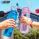 Extra große Kapazität Wasserbecher 1500 ml Sommer Sportarten Außenwasserflasche tragbarer Plastikbecher für Männer und Frauen 682009-0570 Blau transparent 1500 ml
