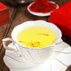 Yimeitang Authentic Saffron Season First Authentic safran Chinois Herbal Médecine trempée dans l'eau pour boire du safran Dragon Head Phoenix Tail Saffron Authentic Saffron 5G Pack (avec boîte-cadeau) Pangdonglai Sélection de la qualité JD