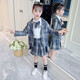 Ultraman Kinderkleidung Girls Anzug Herbst Kleidung College Style Casual 2025 New Little Girl Shirt Children's Short Rock Jacke drei Stücke Heißverkäufe karierte Jacke 100 Höhe 90-100 cm Alter 3-4 Jahre alt