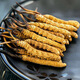 Grass Digger [Really] Wild Cordyceps sinensis Tibetan wild Cordyceps health tonic gift box gift for middle-aged and elderly people. Level 3 grass 1 gram four roots 5 grams pack Wild Cordyceps sinensis