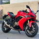 Second-Hand New Qianjiang QJ Rennen 600 Vierzylinder wassergekühltes schweres Motorrad mit großer Straßen-Sportwagen-Party Rennen Frühlingsbrise 675SR Motorrad rot