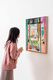 La fenêtre ouverte de Yu Senyi Henri Matisse peinture décorative Art Peinture Brutaliste Box électrique Box Paint Femme par la fenêtre 90 * 12035 mm Cadre doré d'épaisseur