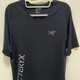 Archaeopteryx (Arc'teryx) Norvan Downword-Logo Leicht atmungsaktives, schnell getrocknetes kurzärmeliges T-Shirt-T-Shirt-Kurzärmel-Schwarz x9720 m