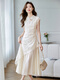 Nosskiss Luxury Luxury High Deaire Robe de style chinois pour femmes 2025 Été Nouvelle broderie haut de gamme modifiée Cheongsam Off-White M