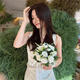 Miao Yijia holds flowers in hand to receive certificate, simulated flowers, photo props, wedding bouquet, proposal, engagement bride, white rose fake flower, white rose hand held bouquet 20*20cm