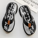 Flip Flops für Männer 2025 Neue Sommer Outdoor Outdoor Casual Dicker Sohle-Clip-On Pantoffeln Personalisierte vielseitige Sportsandalen SRX-524VFJ Schwarz und Blau 40