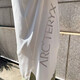 Arc'teryx Arcteryx Arctic Bird Norvan Downword Downword Pressante de manga de manga corta para hombres.