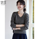 She enjoys the lazy style knitted sweater for women gray gray v-neck sweater knitted top bottoming shirt for women T53Z093