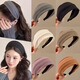 SAHANE's feather-covered wide-brimmed headband is light and luxurious with the same style of fabric pressed hair. Korean style autumn and winter headband for shopping, versatile and fashionable hairpin. Suede headband, light khaki.