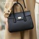 Sac de zoler sac féminin Light Luxury Brand 2025 Nouveaux sacs féminins à la mode haut de gamme Sacs de bobine de vache de vache haut de gamme Sacs pour femmes [noir] très haut de gamme