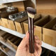 Official flagship brand new hourglass fingertip foundation brush, fingertip shape fits the face shape and is not easy to eat powder. 0 items