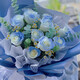 Crushed ice blue rose bouquet flowers delivered within the city, girlfriend's best friend's birthday gift, confession bouquet, flower delivery from flower shop, ice blue Yingche | 11 crushed ice blue roses with chamomile eucalyptus leaves bouquet