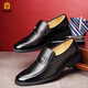 Chaussures en cuir formelles du vieil homme pour les chaussures pour hommes pour hommes nouvelles couvertures en cuir authentiques pour les chaussures de papa de vache de vache de tête de tête d'âge moyen et âgé