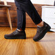 Hongxingxiang Old Beijing Clate Shoes Мужская хлопчатобумажная обувь зимние шерстяные туфли мужская обувь теплые плюс бархатные повседневные туфли против скольжения среднего возраста и пожилые туфли для папы 9910 мужская черная шерсть плюс бархат 38