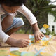 Guidecraft El juego natural de los niños de los niños SIDA ADSEÑOS Grandes copos de nieve de la hoja de plástico Bloques de construcción de la educación estética Bloques de la hoja Color natural G16833