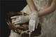 
Yinxiang's new Korean style bride wedding wedding photography photo photo accessories off-white satin pearl short gloves beige, single size