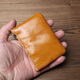 JLFGPJ Retro Leder Mini -Münzbrieftasche für Männer und Frauen Feste Farbe Kuhlattenen Reißverschleiß kleiner Kartenbeutel Schlüsselbeutel Einfacher Münzbeutel Brown gelb