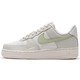 Nike (Nike) Chaussures pour femmes chaussures Air Force 1 Air Force 1 AF1 Leyee en cuir petite chaussure blanche chaussures décontractées chaussures de sport chaussures IB3881-001 Green blanc 36