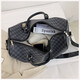 Xuanyan travel bag for men and women large capacity short-distance travel business trip luggage bag trendy black plaid handbag shoulder bag plaid hand luggage bag [black plaid large size]