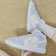 耐克（NIKE）Air Jordan 1 Mid AJ1 冰雪奇缘 轻便舒适防滑耐磨休闲运动篮球鞋 FB9892-670粉色 35.5