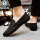 Zapatos de hombres de lujo de Light Light de carpintero 2025 Nuevos zapatos Doudou de cuero de moda para hombres Zapatos casuales de estilo para hombres Corea de cuero casual de cuero D826 Negro 44
