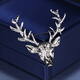Moon Butterfly (Yuedie) Coreano Broche Broche Broche Accesorios de traje de traje Collar Pin Elk Head Christmas Ornament Golden