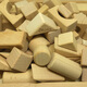 Prince Mom’s original wooden building blocks solid wood assembled and constructed to bite kindergarten children, babies, children toys 1-6 years old 72 pieces of smart building blocks + wooden box (no paint)