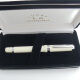 Immortal 698 transparente Demonstration Kolben 14K Gold Pen 004 Schwarzer Sechs-Window-Goldklamm 14K Gold Stift Nib 0,5 0,5 mm