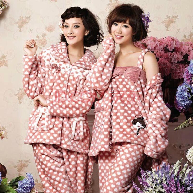 轩靓12秋冬季 法兰绒睡衣 女士长袖三件套 珊瑚绒家居服 右93561 图片