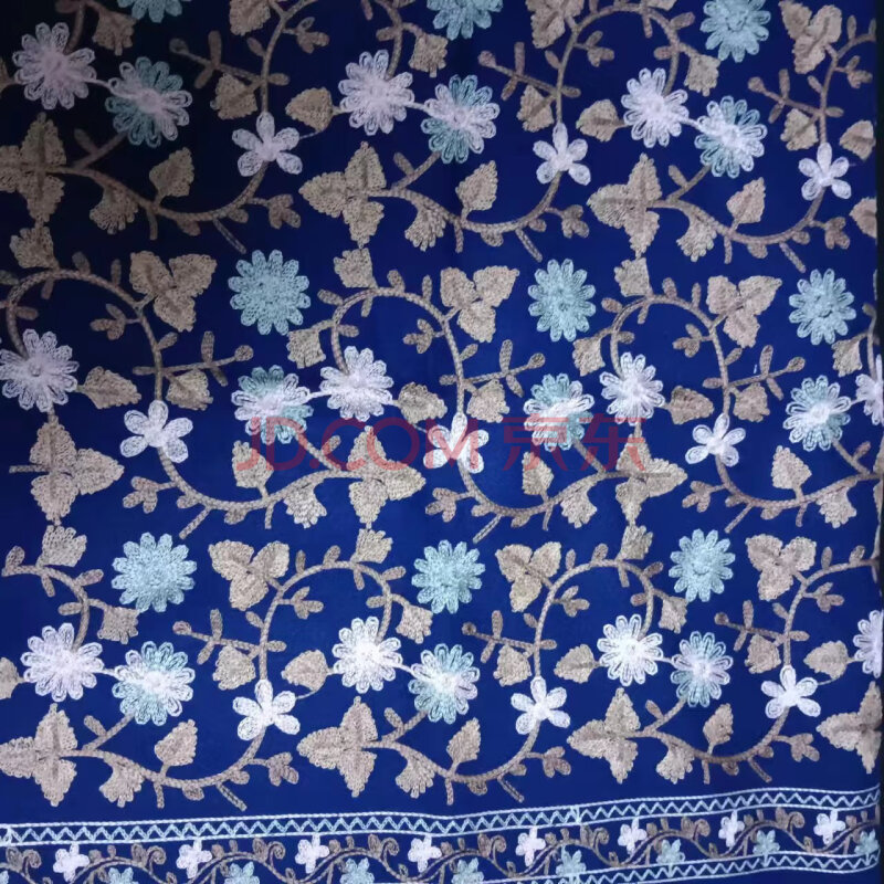 标的 31-2： 尼泊尔Cashmere羊绒围巾2条，尺寸：180*67cm