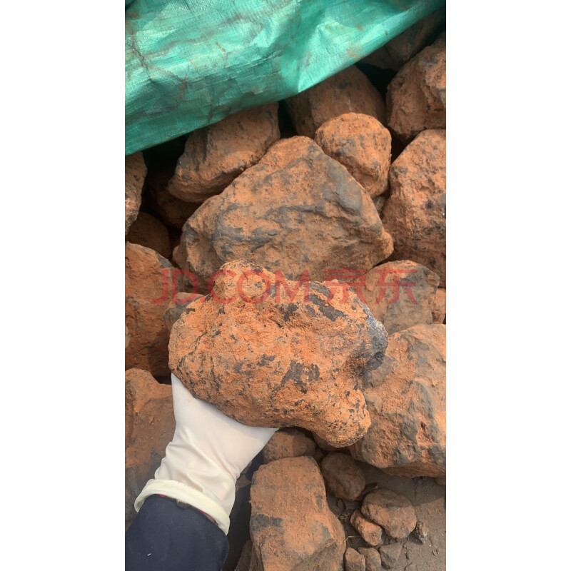 锰矿约22.5吨
