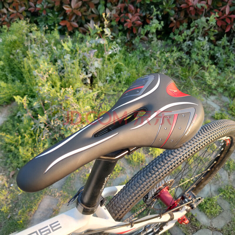 自行车车座山地车公路车车座专业骑行坐垫座包死飞车坐子透气通用骑行