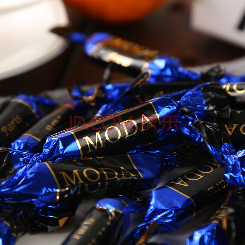 moda进口夹心巧克力糖果原装牛奶油花生开心果散装批发休闲零食品