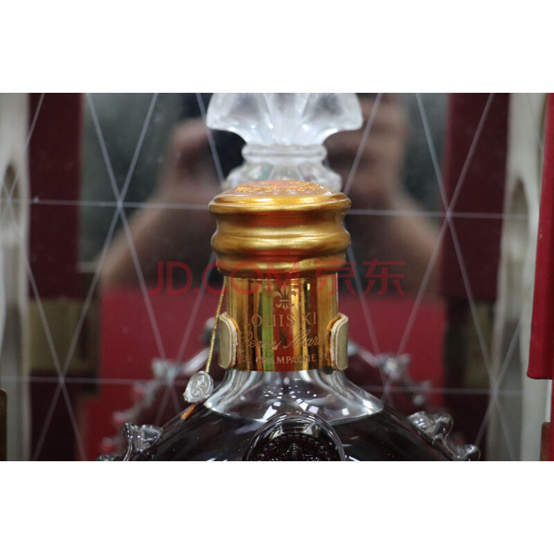 y41037:路易十三洋酒lovis.xiii红底洋酒