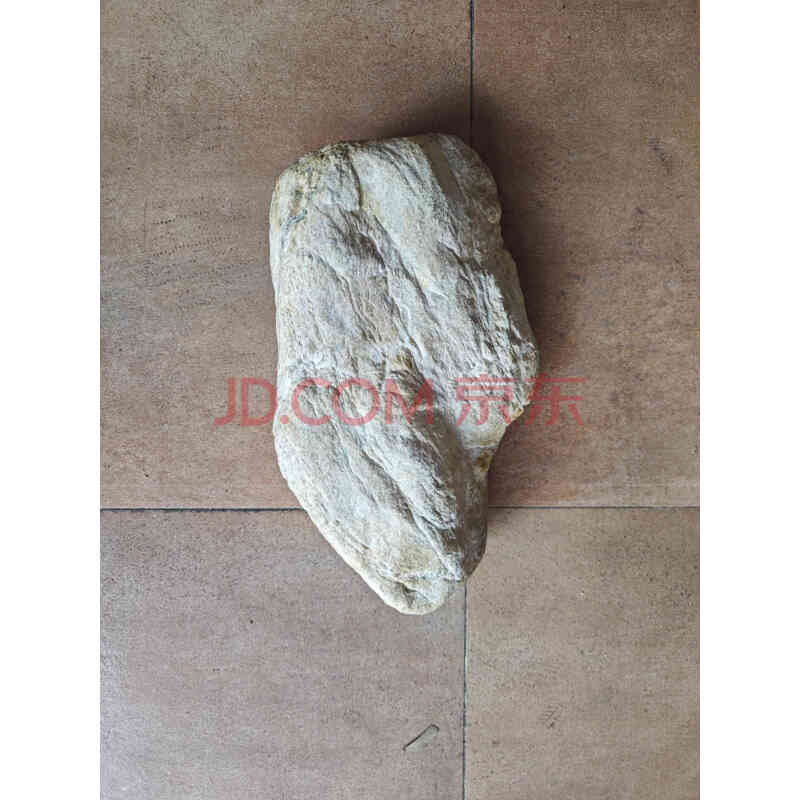 JS17-5：翡翠原石一块，净重约6.9kg