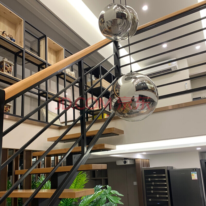 简约现代铁艺楼梯护栏扶手家用室内栏杆户外阳台围栏铁防护栏阁楼 木