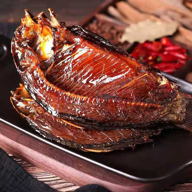 酱板鱼整条酱鱼排湖南常德特产小吃零食鱼排腊鱼干手撕香辣风干整下酒
