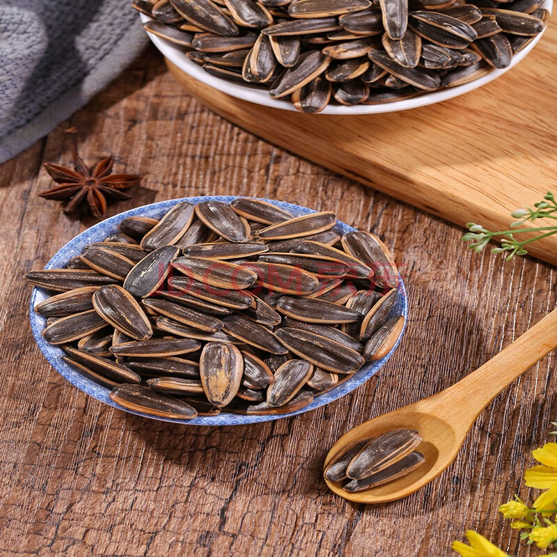 一颗伴蜜汁山核桃味葵花籽500克