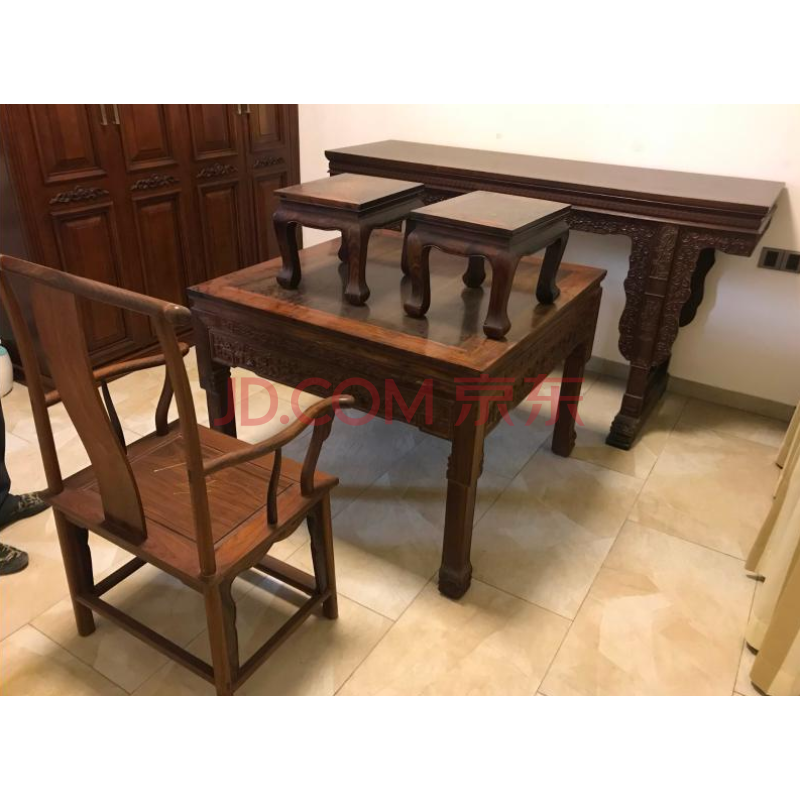 祭供桌、凳、椅五件套材质：阔叶黄檀（黑酸枝）（SD）