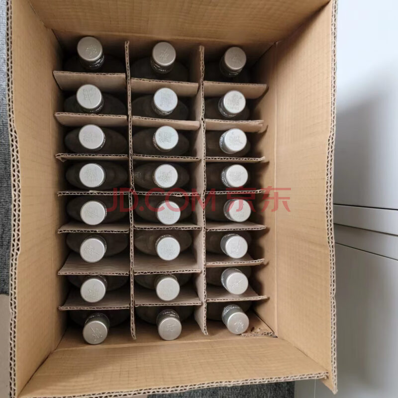 二箱  2013年郎牌特曲小Q浓香型白酒规格：24瓶/箱