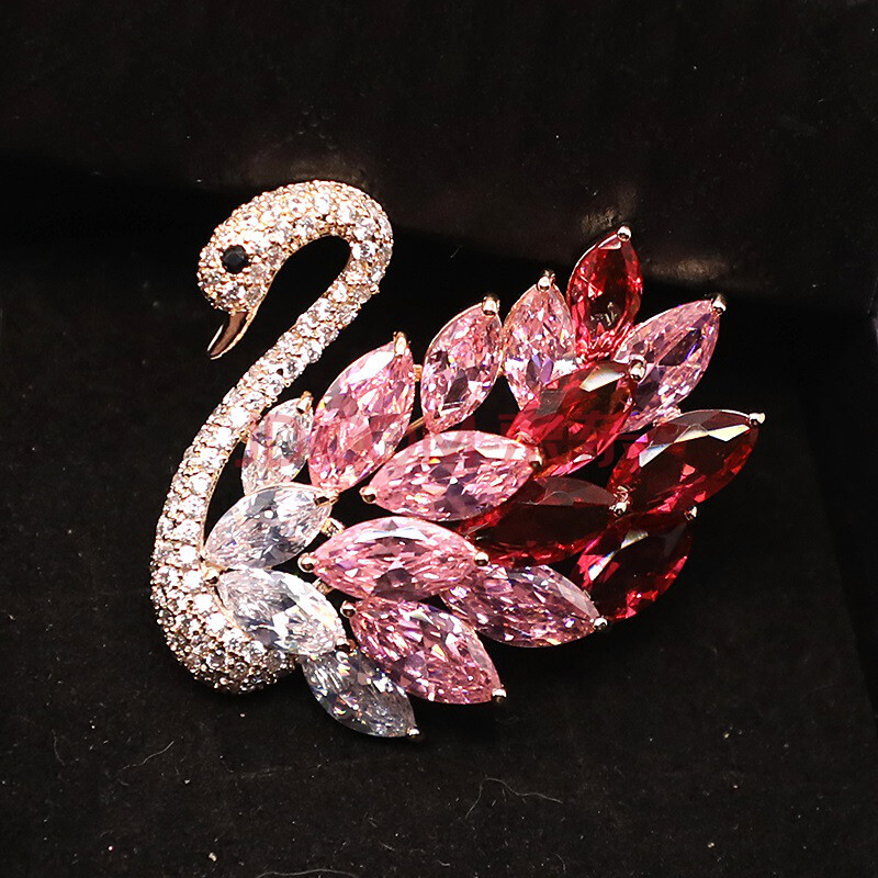 优雅气质欧美闪亮韩版水晶天鹅胸针衣饰胸花别针送闺蜜礼物 款式十粉