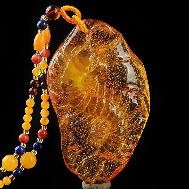 55克含链【立体蜈蚣 辟邪】琥珀挂件 精编项链 背面带原石皮【飞通发