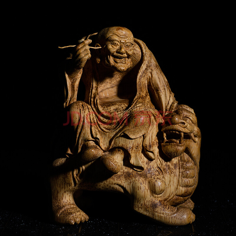 竹雕《精品骑兽罗汉》非遗传承人 卢培纲 金华市工艺美术大师