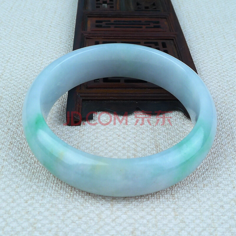 玉聚福珠宝-翡翠手镯71.60g