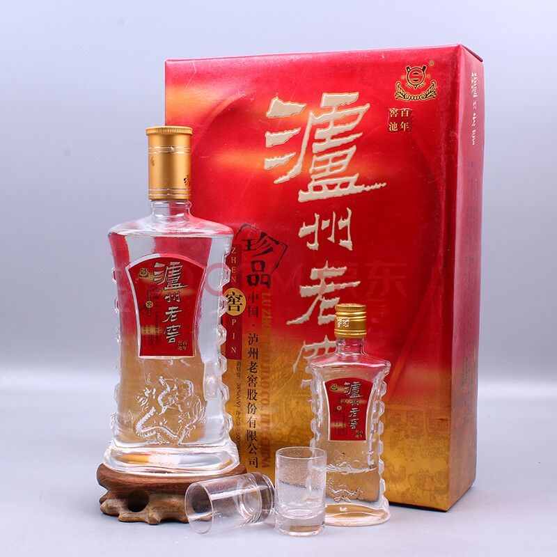 瀘州老窖珍品 2000年 38度 500ml 100ml 1盒【g70】