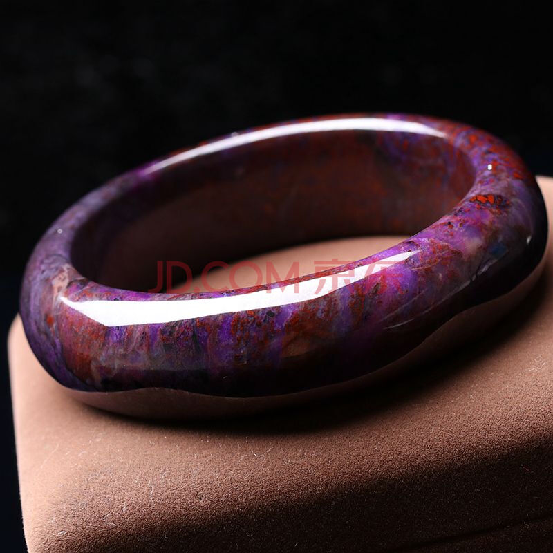 舒俱来手镯98.16克 多德珠宝拍卖