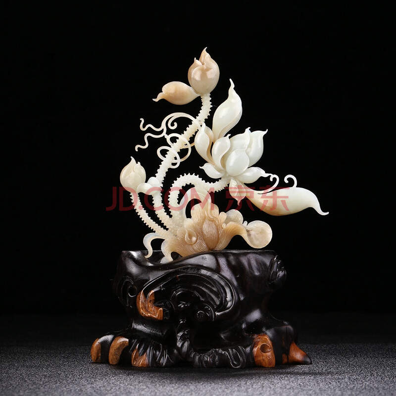 和田玉糖白玉荷花摆件 71.14克 镇平县玉器厂