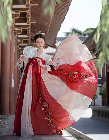 艾诺黛龙母汉服女成人学生古装唐制古风刺绣齐胸襦裙 上襦 3米摆裙子