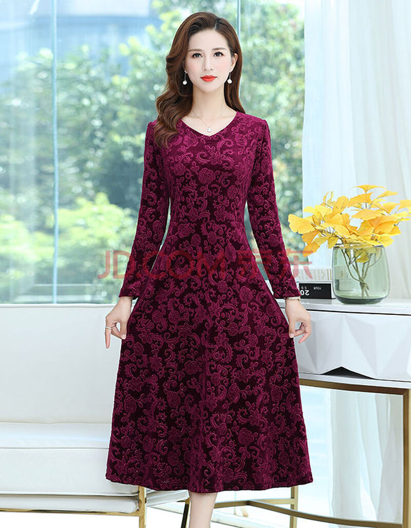 高贵小个子连衣裙 显瘦裙子女春季妈妈装金丝绒v领连衣裙女春秋款大摆