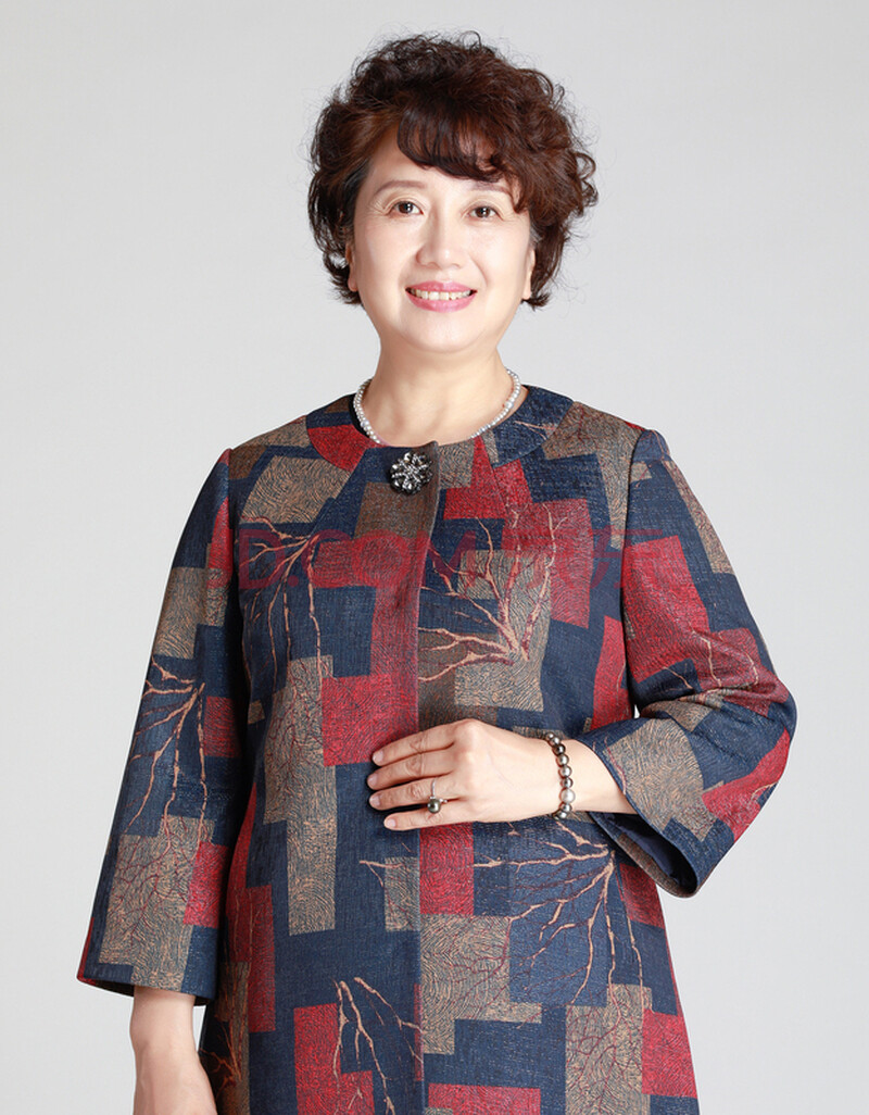 老美华中老年春秋女装圆领大花气质飞袖外套/夹克 黑色 5xl